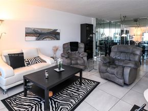 4330 Hillcrest Dr 804, Hollywood FL 33021