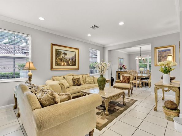 1065 Nandina, Weston FL 33327