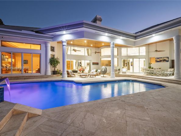 3425 Saddlebrook Ln, Weston FL 33331