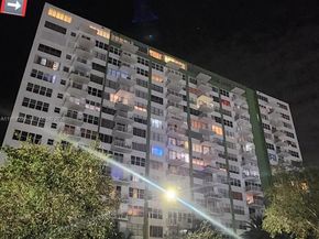 2150 Sans Souci Blvd D1, North Miami FL 33181