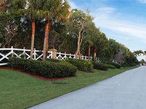 17025 Stratford Ct, Southwest Ranches FL 33331