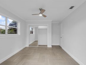 Undisclosed Address #A12004967, Oakland Park FL 33334