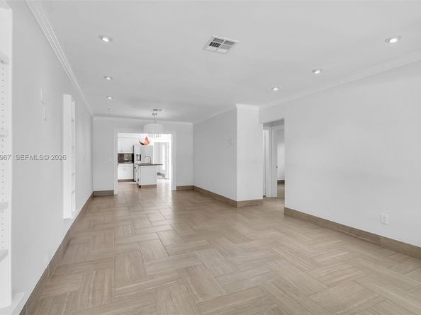 Undisclosed Address #A12004967, Oakland Park FL 33334