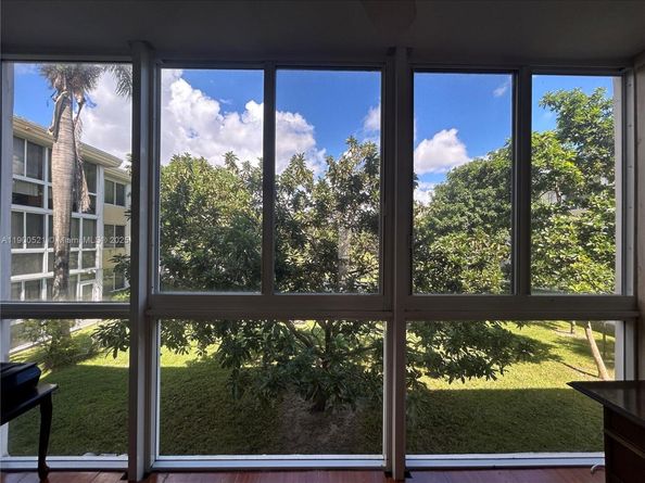 6005 Del Lago Cir 210, Sunrise FL 33313