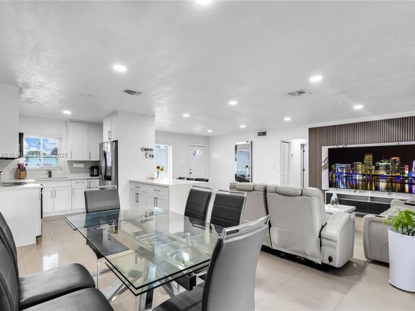 4510 NW 168th Ter, Miami Gardens FL 33055