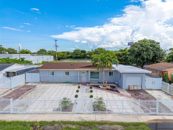 4510 NW 168th Ter, Miami Gardens FL 33055