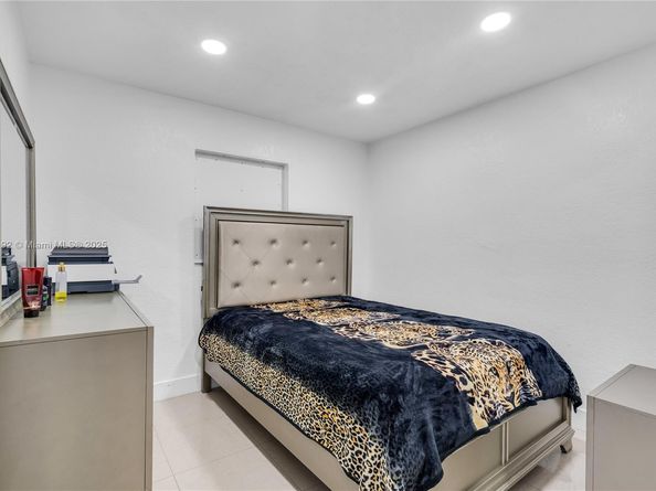 4510 NW 168th Ter, Miami Gardens FL 33055
