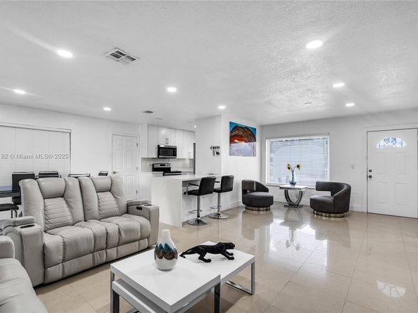4510 NW 168th Ter, Miami Gardens FL 33055