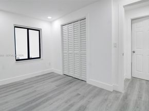 13885 NW 5th Ave, North Miami FL 33168