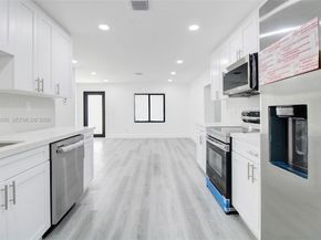 13885 NW 5th Ave, North Miami FL 33168