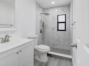 13885 NW 5th Ave, North Miami FL 33168