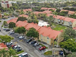 18350 NW 68th Ave F, Hialeah FL 33015