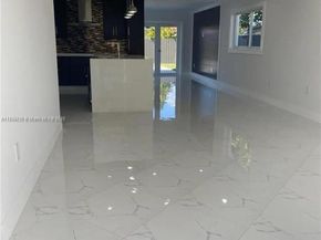 10333 SW 6th St, Sweetwater FL 33174