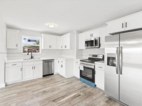 4131 NW 13th Ave, Oakland Park FL 33309