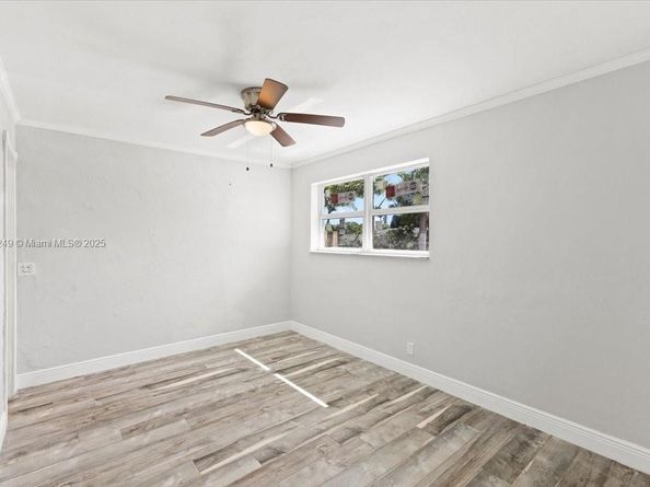 4131 NW 13th Ave, Oakland Park FL 33309