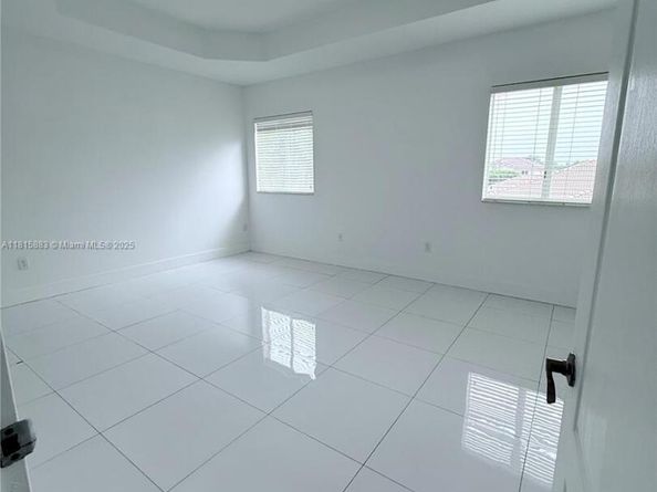 1940 SE 21st Ct, Homestead FL 33035
