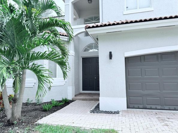 1940 SE 21st Ct, Homestead FL 33035