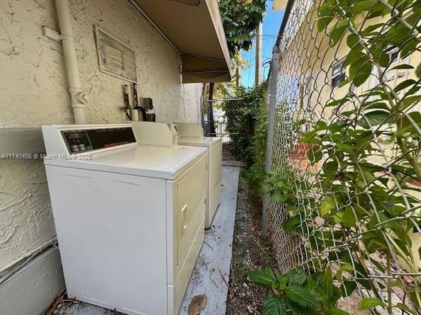 940 7th St D, Miami Beach FL 33139