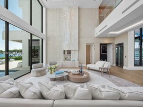 1107 Hillsboro Mile, Hillsboro Beach FL 33062