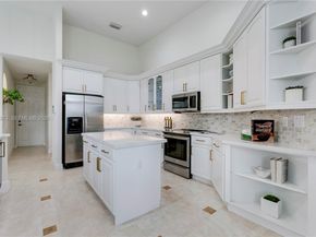 8561 SW 167th Ter, Palmetto Bay FL 33157