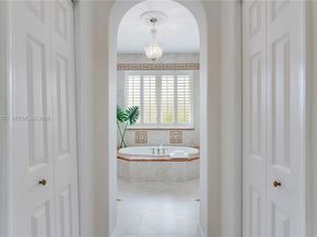 8561 SW 167th Ter, Palmetto Bay FL 33157