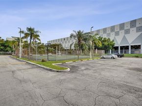8335 SW 72nd Ave 205D, Miami FL 33143