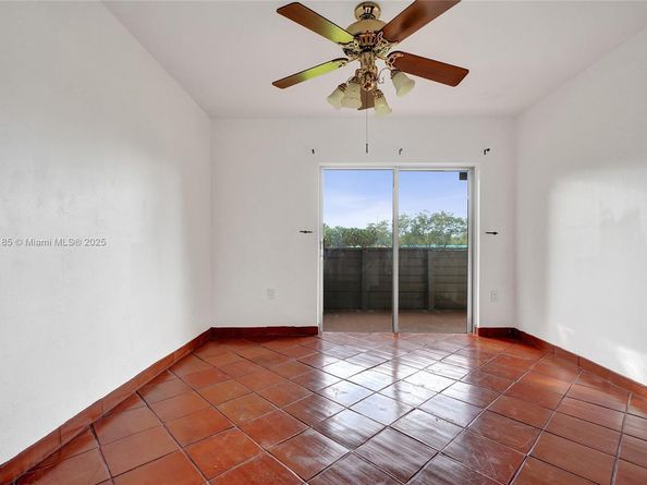 8335 SW 72nd Ave 205D, Miami FL 33143