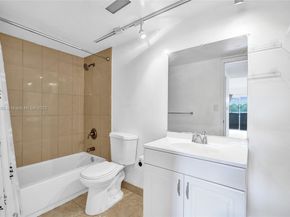 8335 SW 72nd Ave 205D, Miami FL 33143