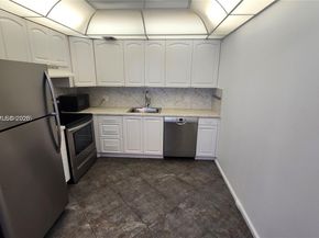 4065 N Lyndhurst N 4065, Deerfield Beach FL 33442