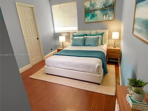 1032 Sequoia Ln, Weston FL 33327