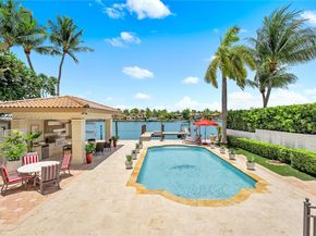 66 S Hibiscus Dr, Miami Beach FL 33139