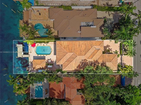 66 S Hibiscus Dr, Miami Beach FL 33139