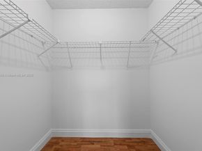 15600 SW 80th St L203, Miami FL 33193