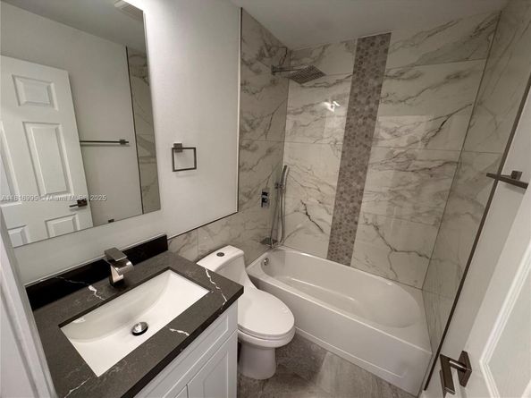 2430 NW 22nd Rd, Fort Lauderdale FL 33311