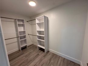 2430 NW 22nd Rd, Fort Lauderdale FL 33311