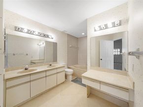 17340 Boca Club Blvd 703, Boca Raton FL 33487