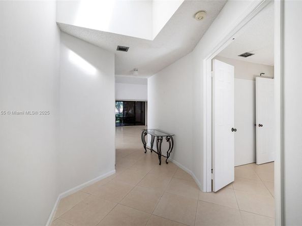 17340 Boca Club Blvd 703, Boca Raton FL 33487