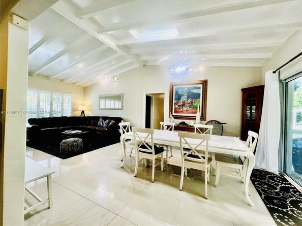 7500 SW 81st Ave, Miami FL 33143