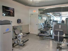 3029 NE 188th St 902, Aventura FL 33180