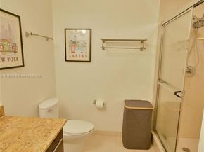 3029 NE 188th St 902, Aventura FL 33180