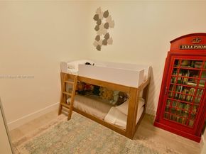 3029 NE 188th St 902, Aventura FL 33180