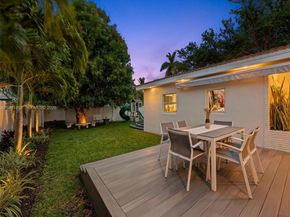 1203 Lincoln St, Hollywood FL 33019