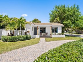 1203 Lincoln St, Hollywood FL 33019