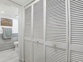 7110 SW 54th St, Miami FL 33155