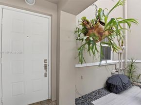 7110 SW 54th St, Miami FL 33155