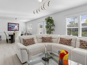 7110 SW 54th St, Miami FL 33155