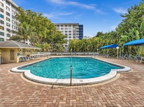 4400 Hillcrest Dr 617B, Hollywood FL 33021