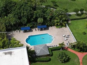 4400 Hillcrest Dr 617B, Hollywood FL 33021
