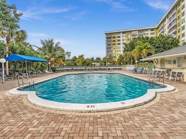 4400 Hillcrest Dr 617B, Hollywood FL 33021