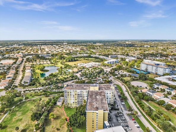 4400 Hillcrest Dr 617B, Hollywood FL 33021